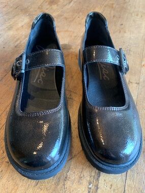 Zodiac Raya Buckle  Brown Mary Jane Flat